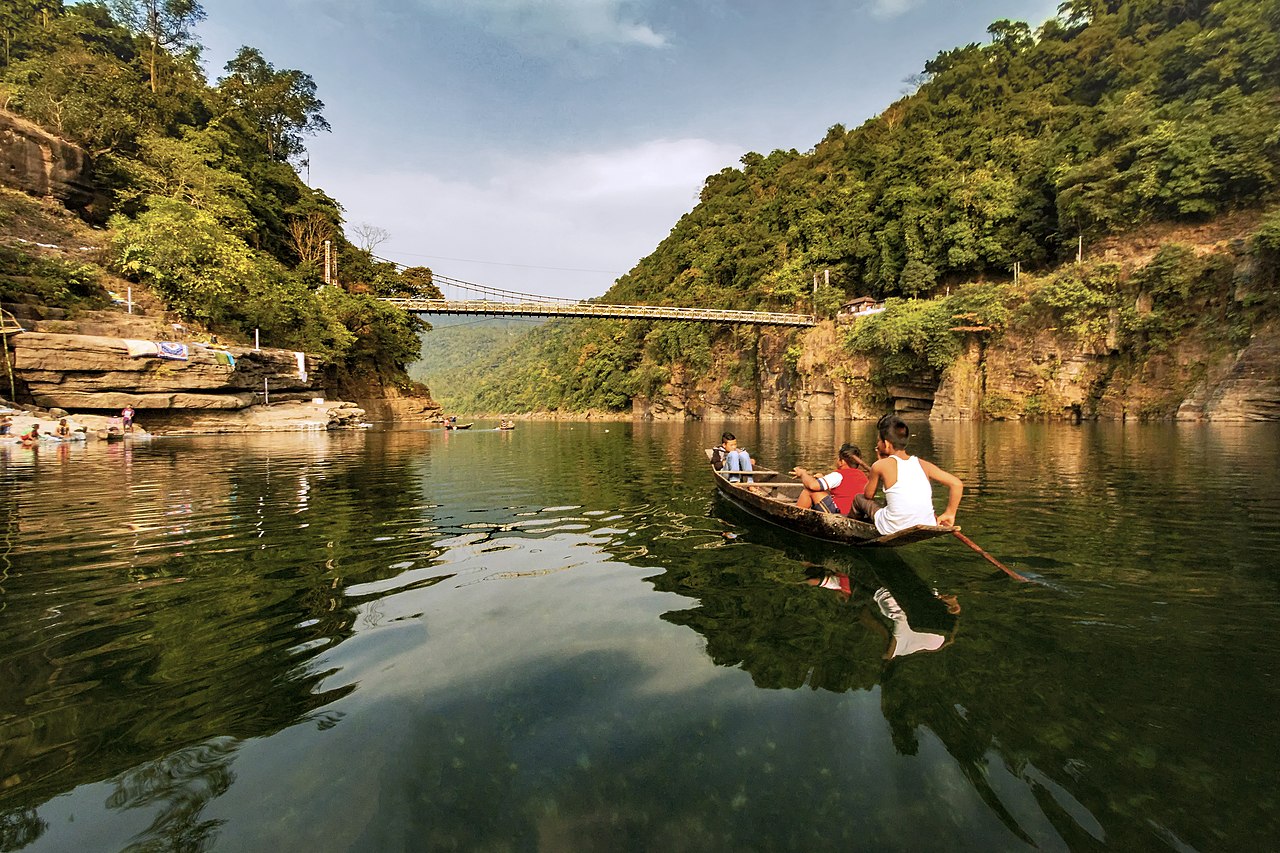 Dawki & Umngot River: Crystal Clear Waters of Meghalaya